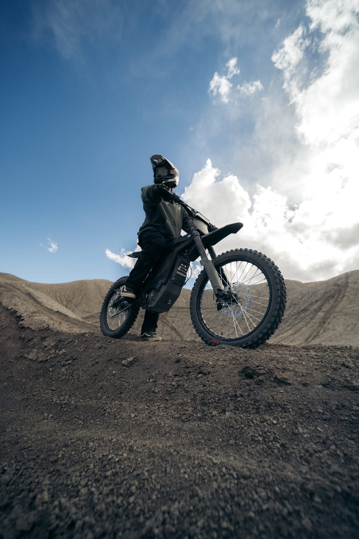 E Ride Pro- 2024 Pro 2.0 SS 19