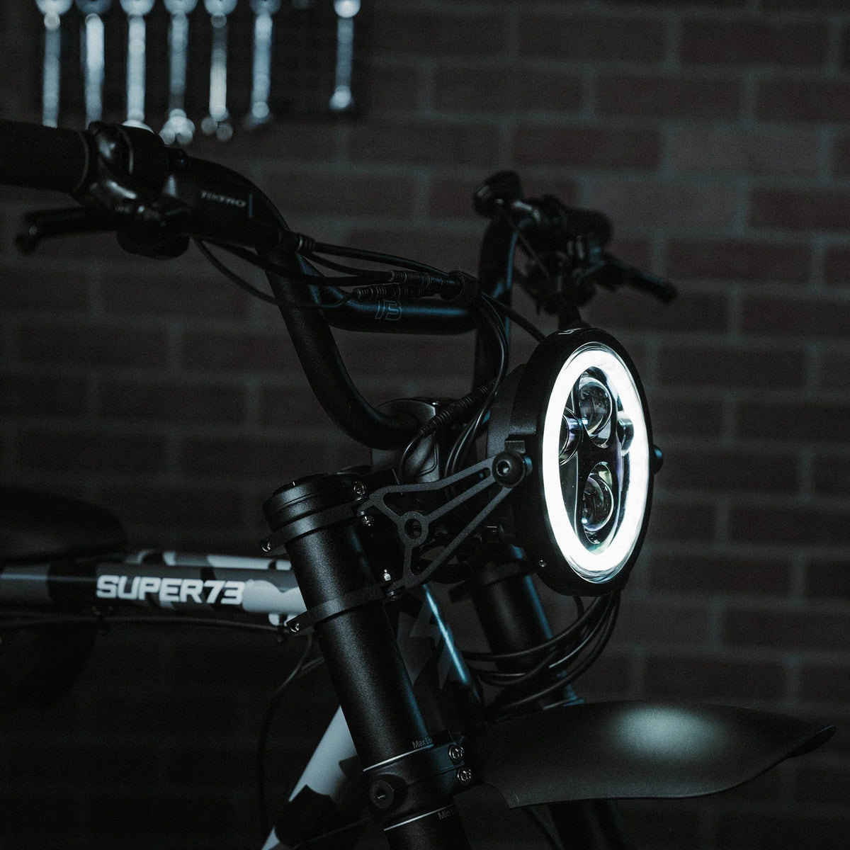 Loomenade Halo Headlight Kit- White- for Super73