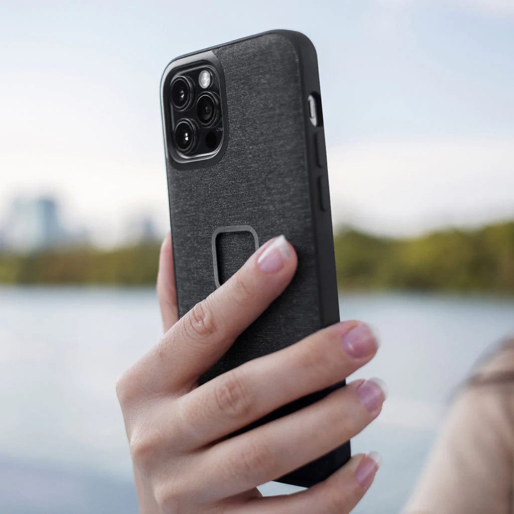 Peak Design Everyday Case for iPhone 15 Plus (Charcoal) - works with  MagSafe